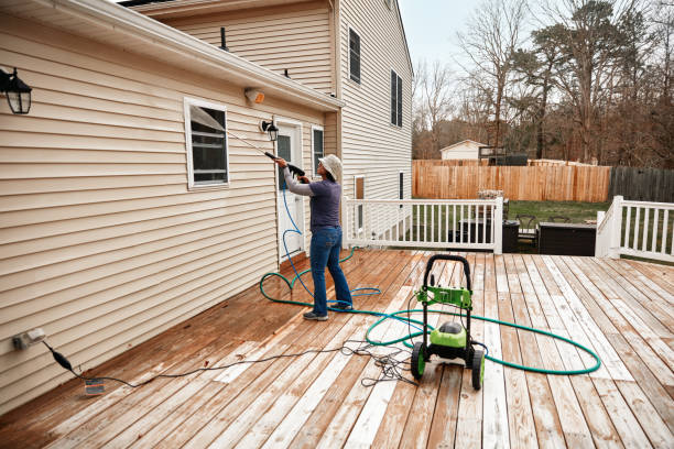 Best Pressure Washing Siding  in South Gate, CA